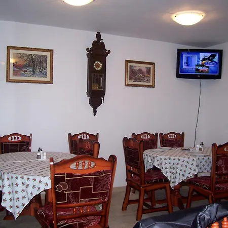 Guest house Julia Vendeghaz 3*